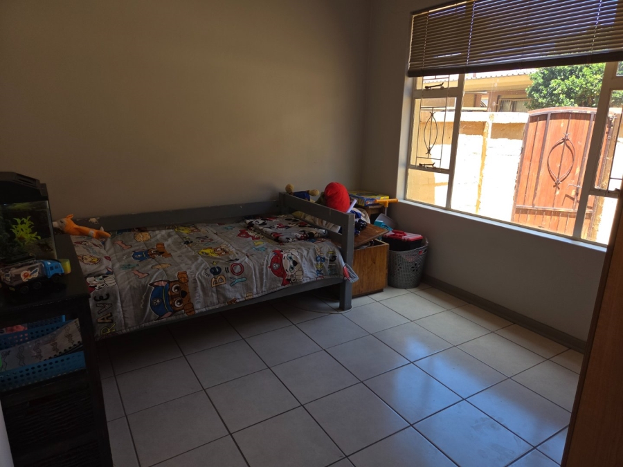 3 Bedroom Property for Sale in Langenhovenpark Free State